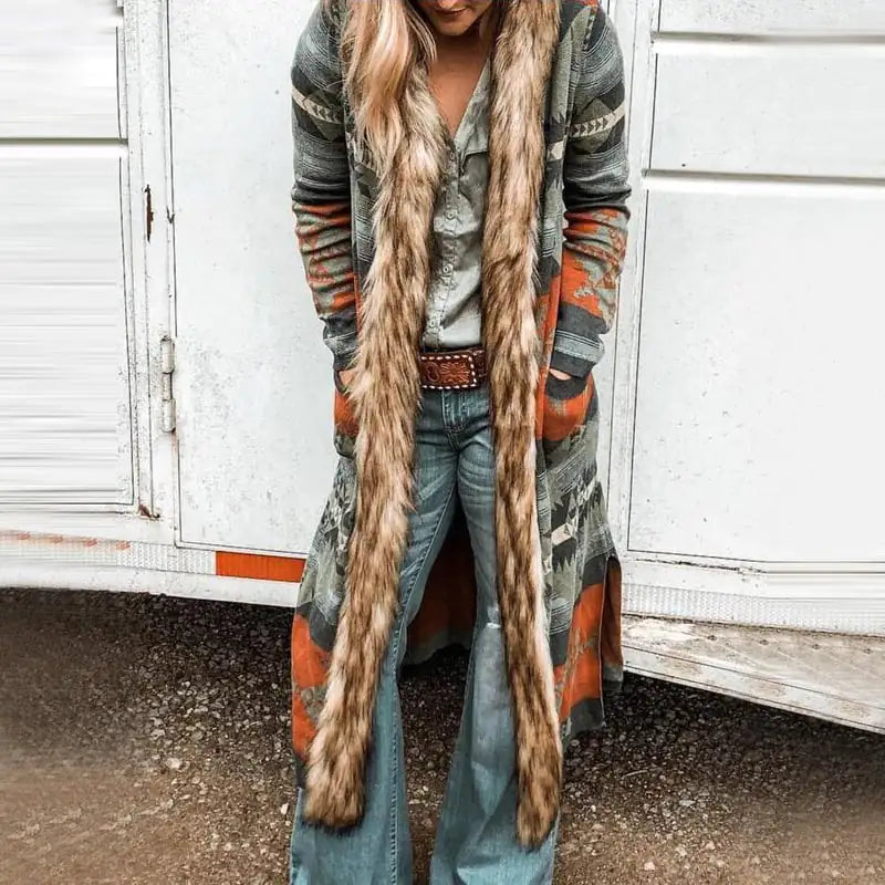 Winterdruckmantel mit Langarm-Pelzkragen